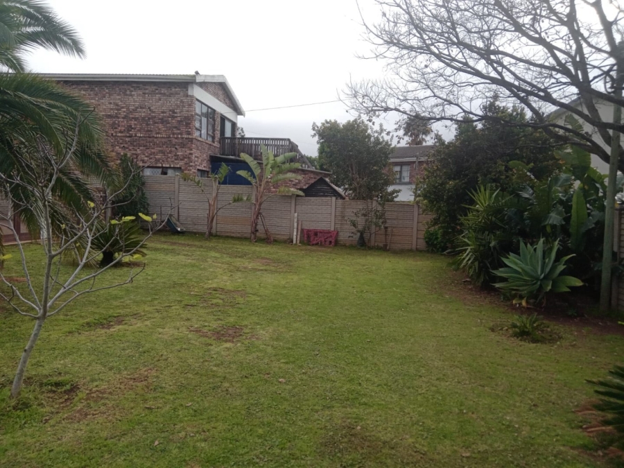 3 Bedroom Property for Sale in C Place Eastern Cape